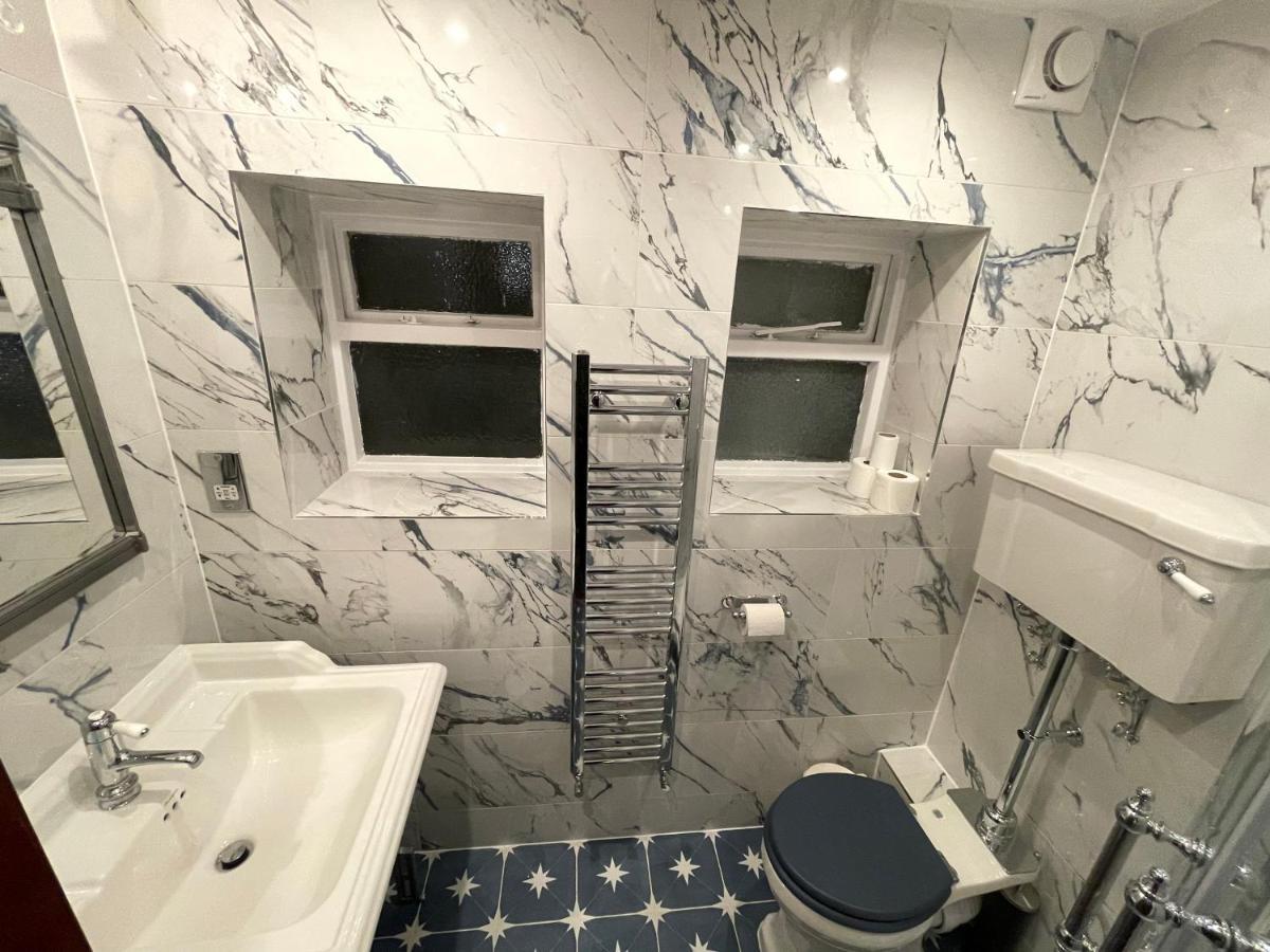 Albany Hotel Лондон Екстер'єр фото